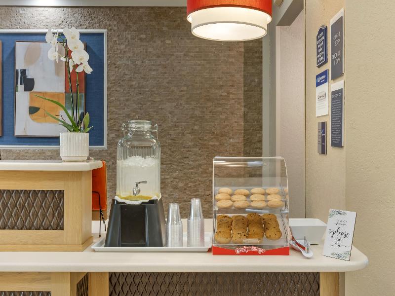 Best Western Plus Orlando East- UCF Area image