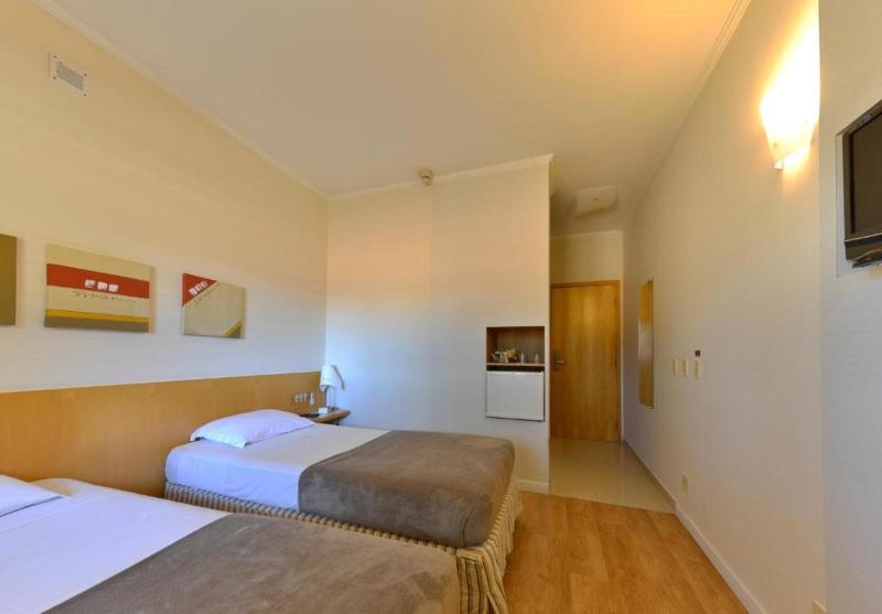 Carlton Plaza Baoba image