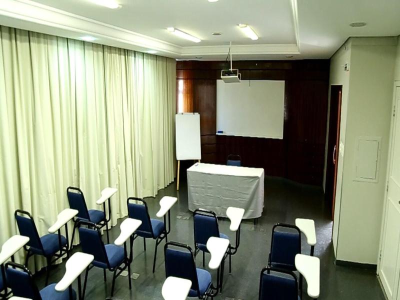 La Defense Apart Hotel