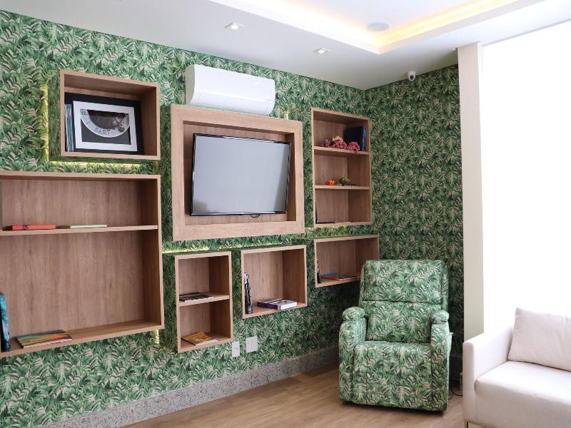 Kayros Hotel