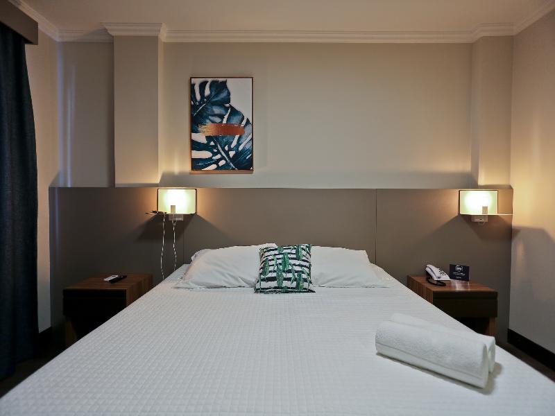 Sandri City Hotel image