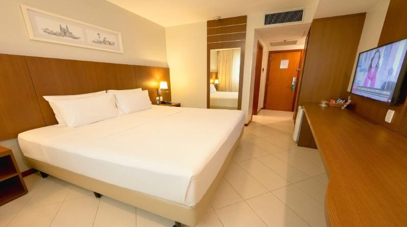 Quality Hotel Vitoria image