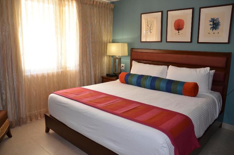 Simpson Bay Resort, Marina & Spa image