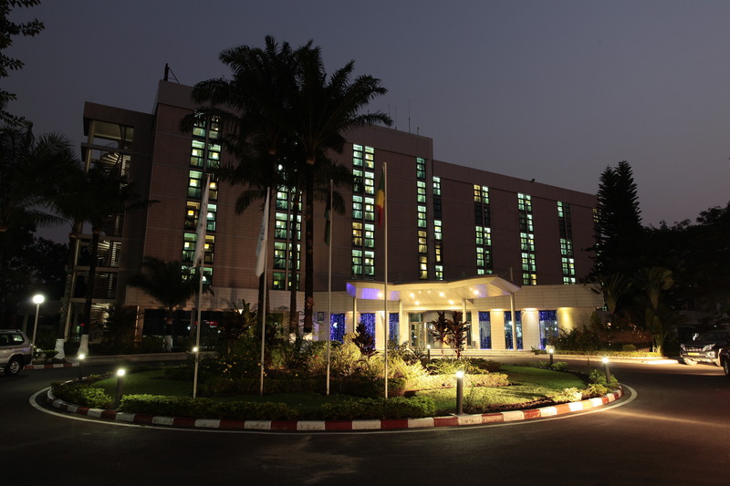 Ledger Plaza Maya Brazzaville