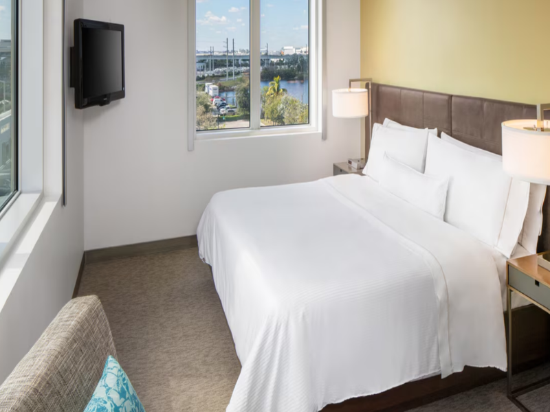 Element Miami International Airport image