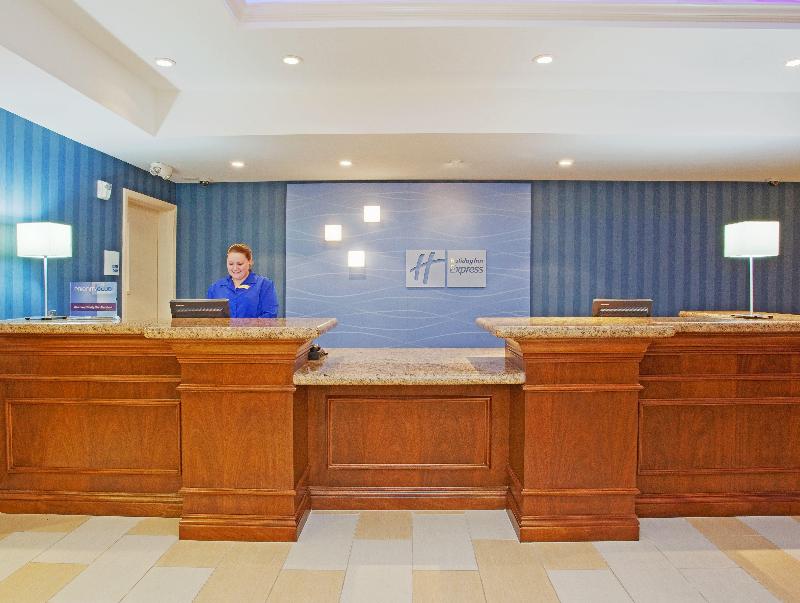 Holiday Inn Express & Suites Santa Cruz