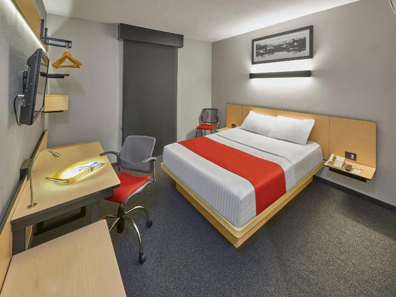 City Express by Marriott Monterrey Norte image