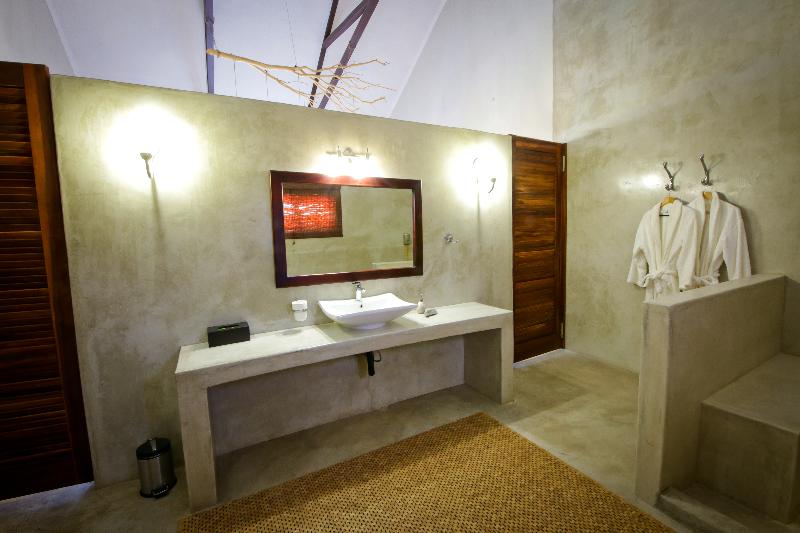 Otjiwa Mountain Lodge 5
