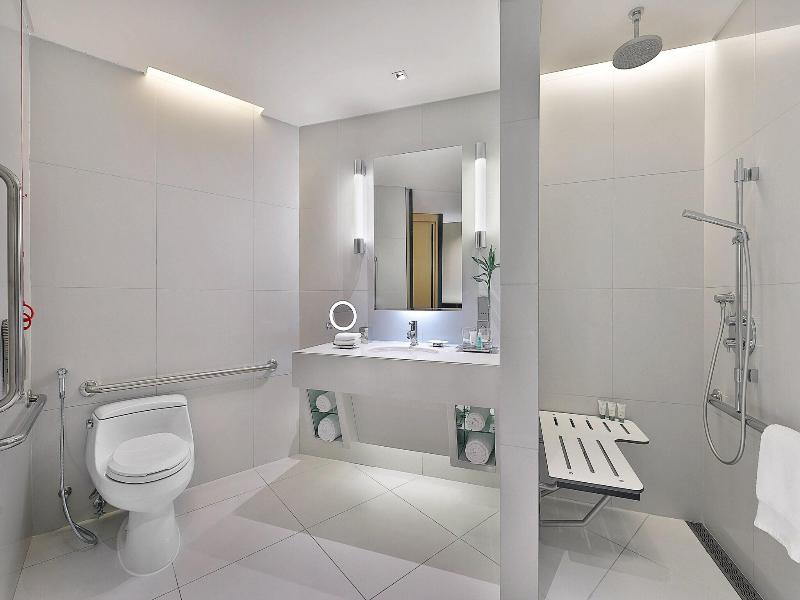 The Westin Hotel Bahrain City Centre image