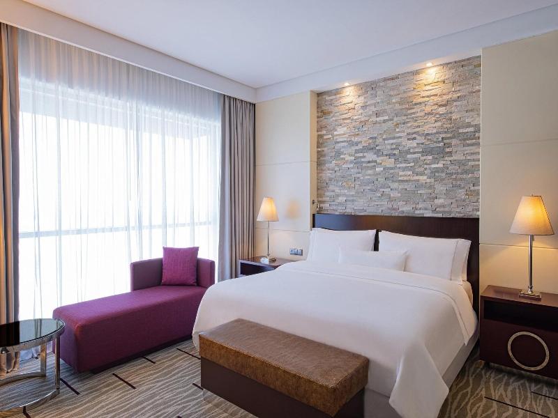 The Westin Hotel Bahrain City Centre image