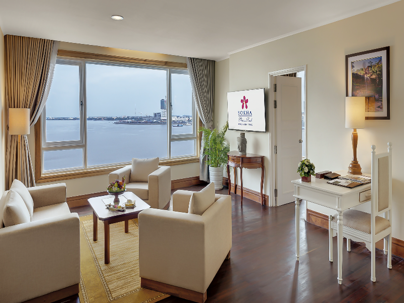 Sokha Phnom Penh Hotel & Residence image