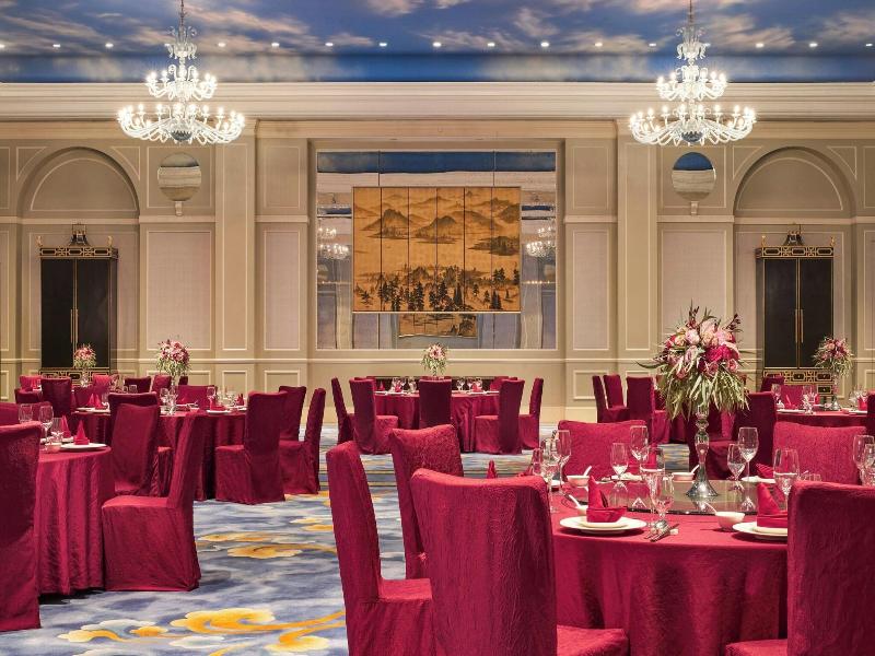 The Azure Qiantang,a Luxury Collection Hotel image