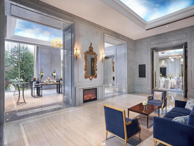 The Azure Qiantang,a Luxury Collection Hotel image