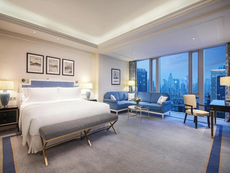 The Azure Qiantang,a Luxury Collection Hotel image