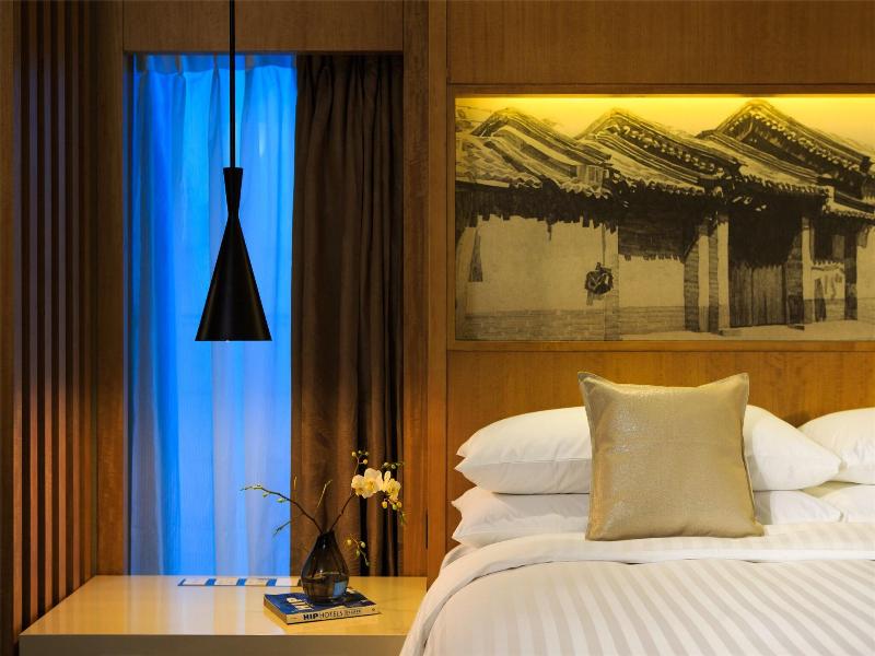 Renaissance Beijing Wangfujing Hotel image