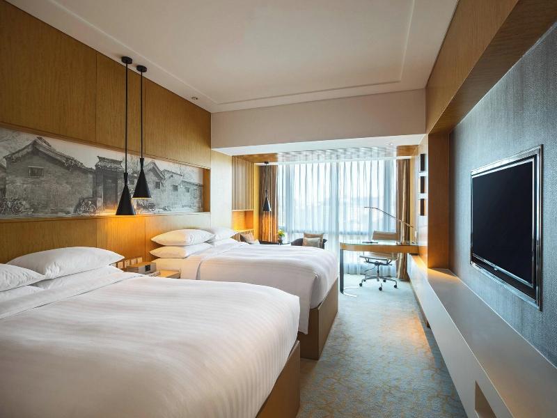 Renaissance Beijing Wangfujing Hotel image