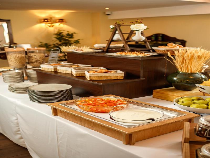 Hotel Classic Inn image