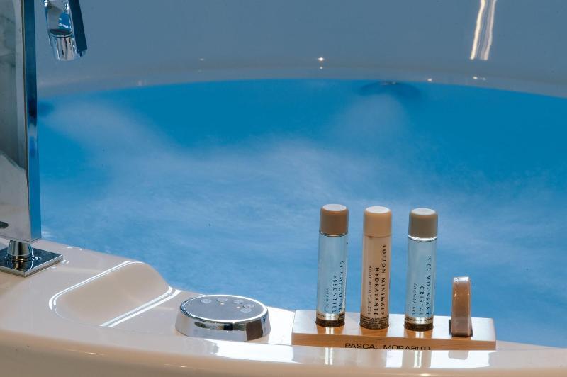 Levidi Suites image