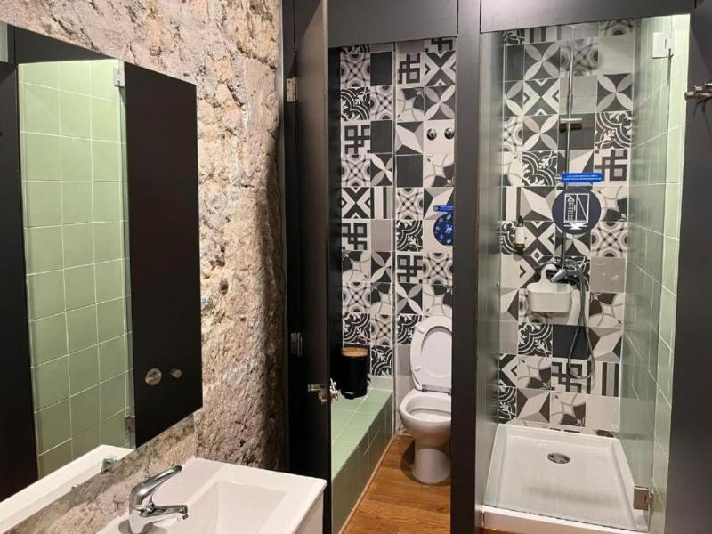Lisbon Destionation Hostel image