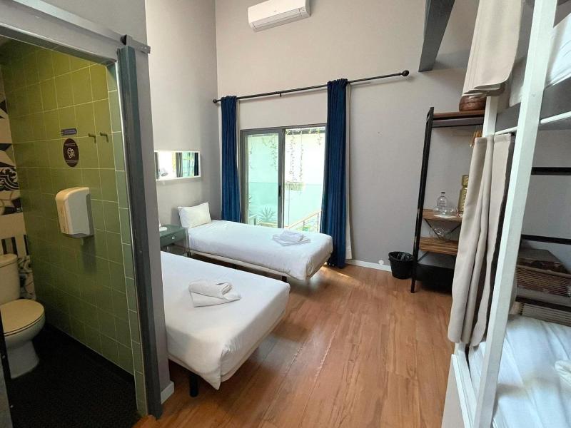 Lisbon Destionation Hostel image