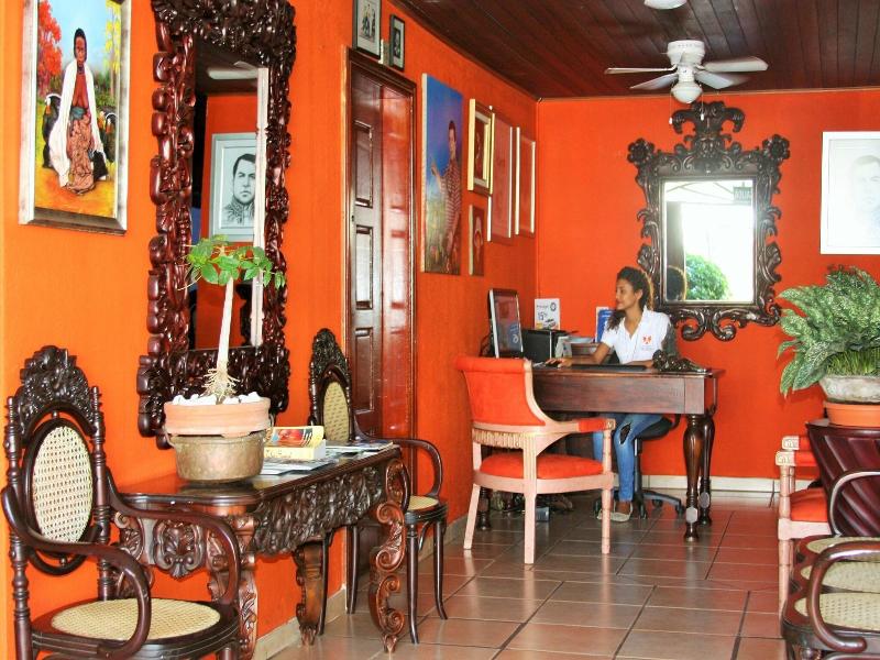 Posada del Arcángel image