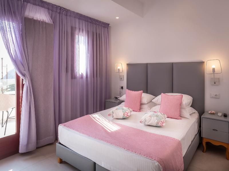 Mar n Mar Crown Hotel-Suites image