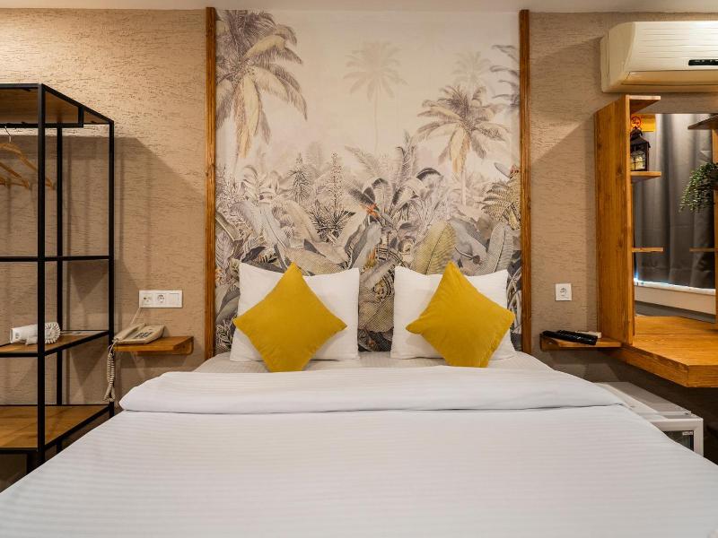 Sayeban Gold Hotel image