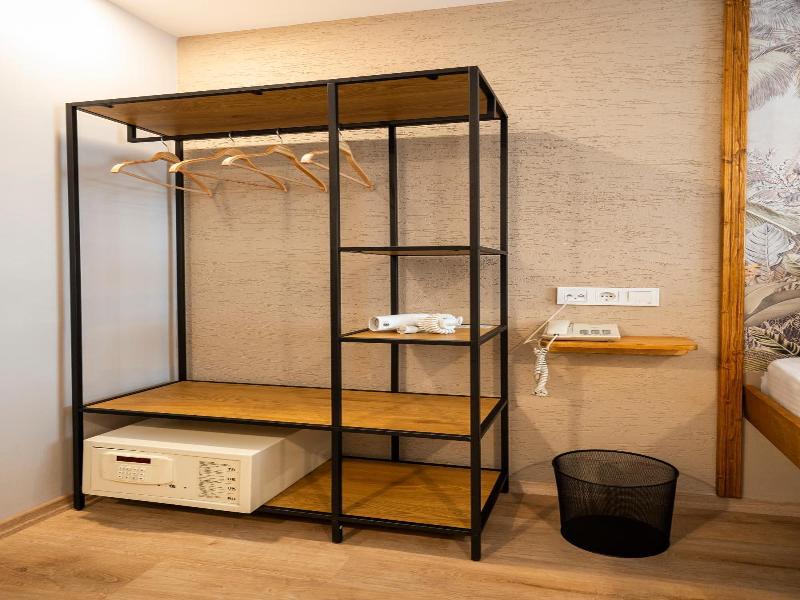 Sayeban Gold Hotel image