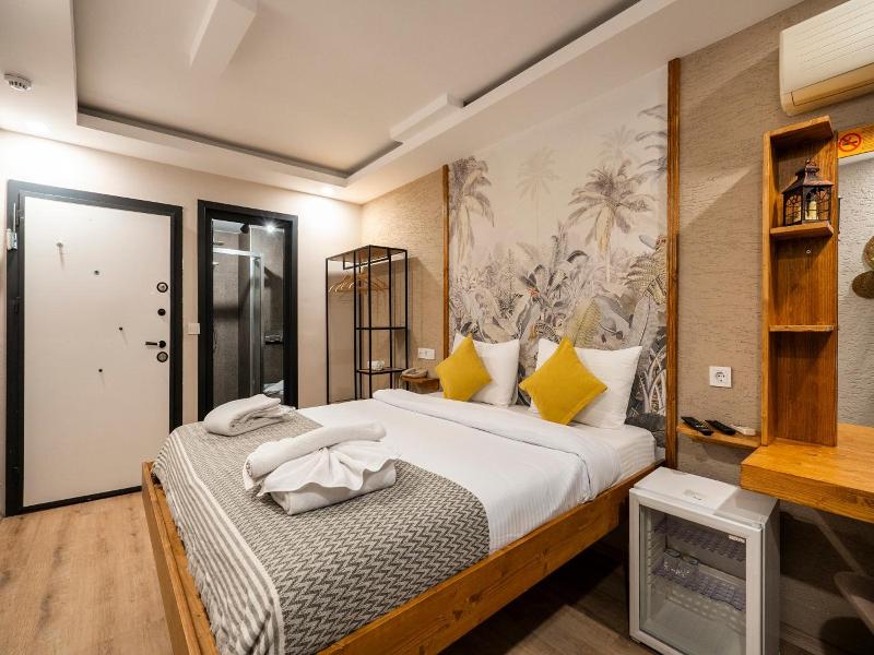 Sayeban Gold Hotel image