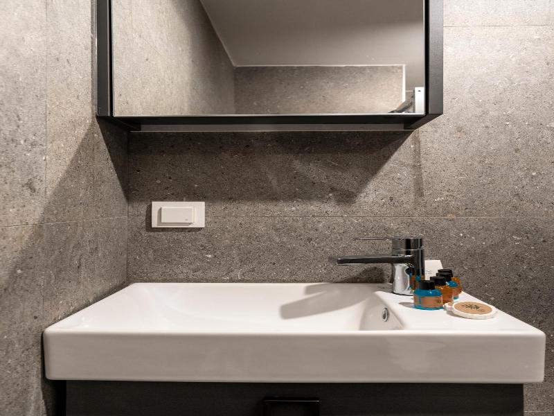 Sayeban Gold Hotel image
