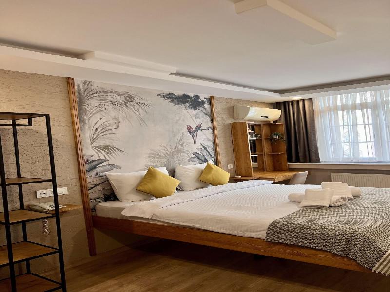 Sayeban Gold Hotel image