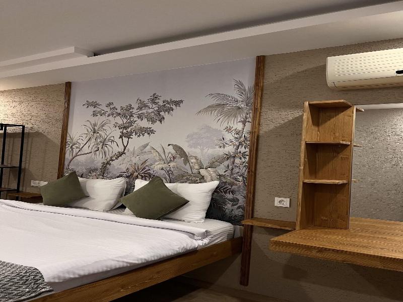 Sayeban Gold Hotel image