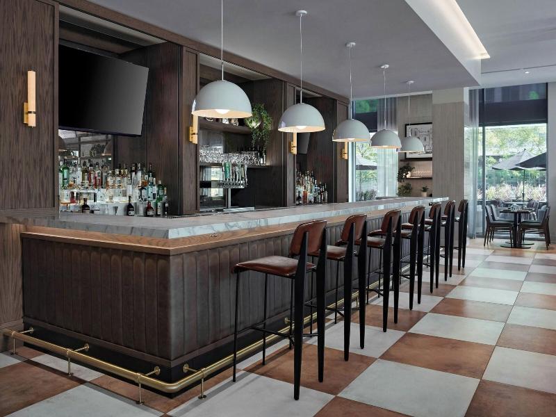 Delta Hotels Toronto image