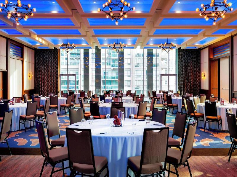Delta Hotels Toronto image