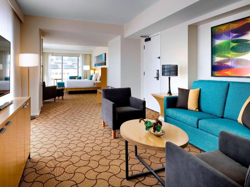 Delta Hotels Toronto image