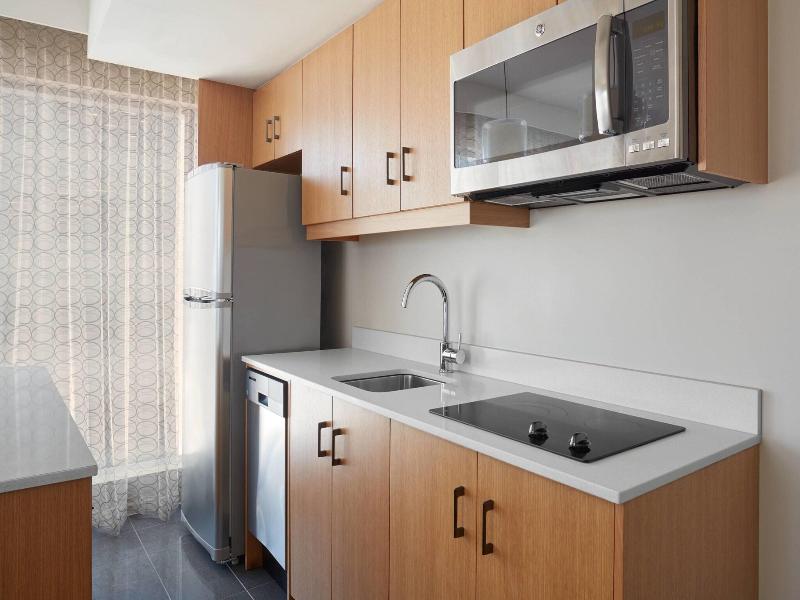Delta Hotels Toronto image