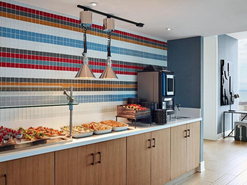 Delta Hotels Toronto image