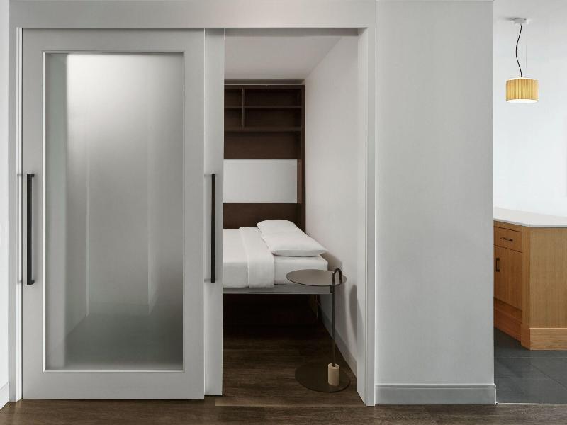 Delta Hotels Toronto image