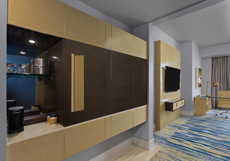 Hilton Panama image