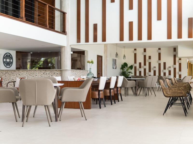 Cara Suites Hotel and Conference Centre