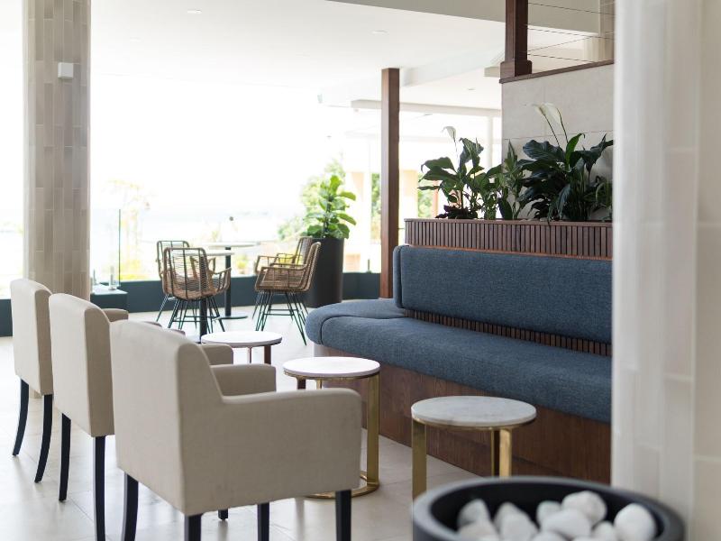 Cara Suites Hotel and Conference Centre