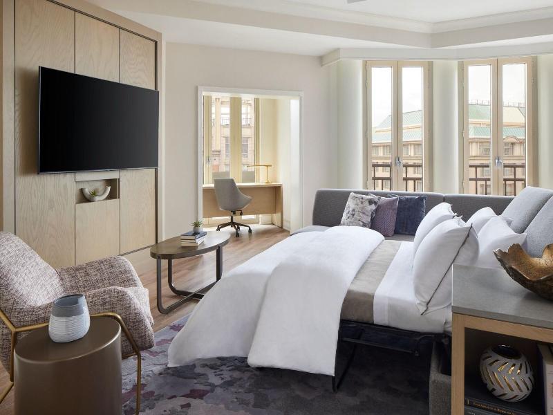 The Westin Georgetown image