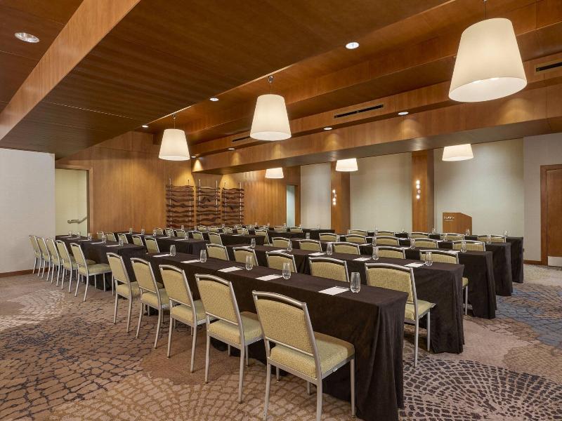 The Westin Atlanta Airport image