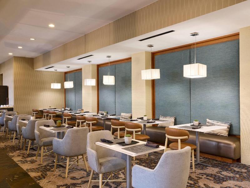 The Westin Atlanta Airport image