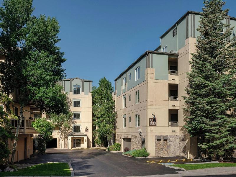 Sheraton Lakeside Terrace Villas