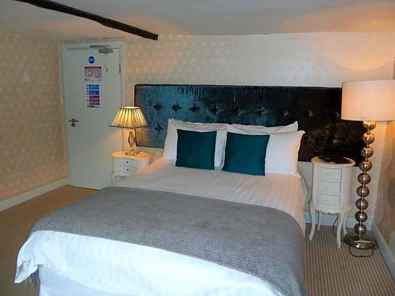 The Manor House hotel image