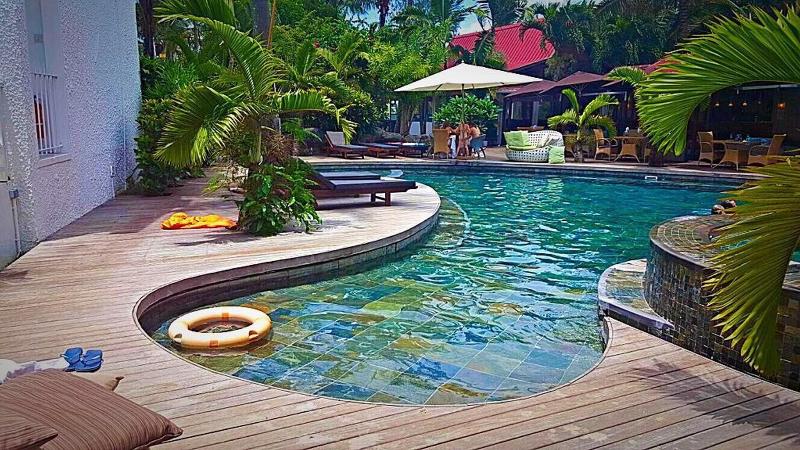 Ocean Villas image