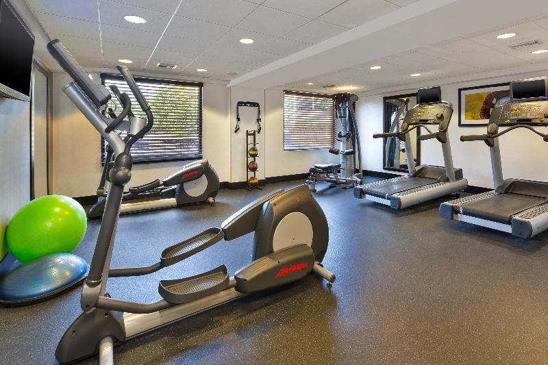 Holiday Inn Express Waldorf, an IHG hotel image