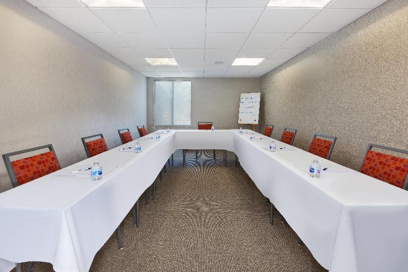 Holiday Inn Express Waldorf, an IHG hotel image