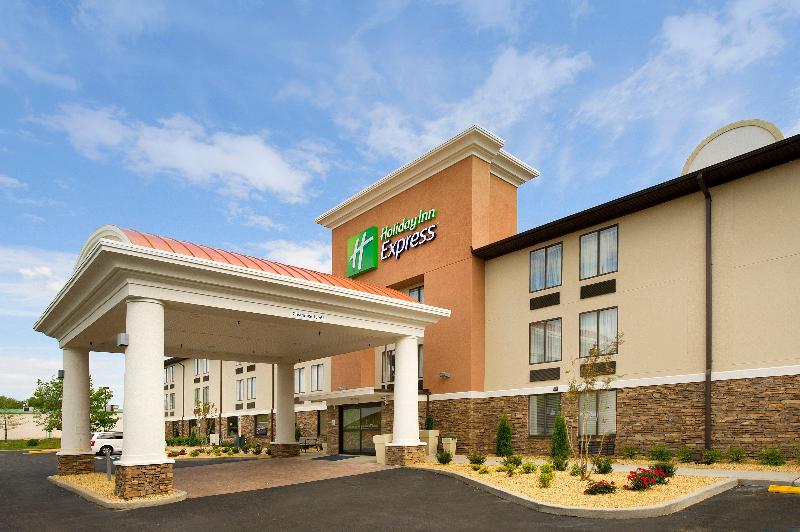 Holiday Inn Express Waldorf, an IHG hotel image